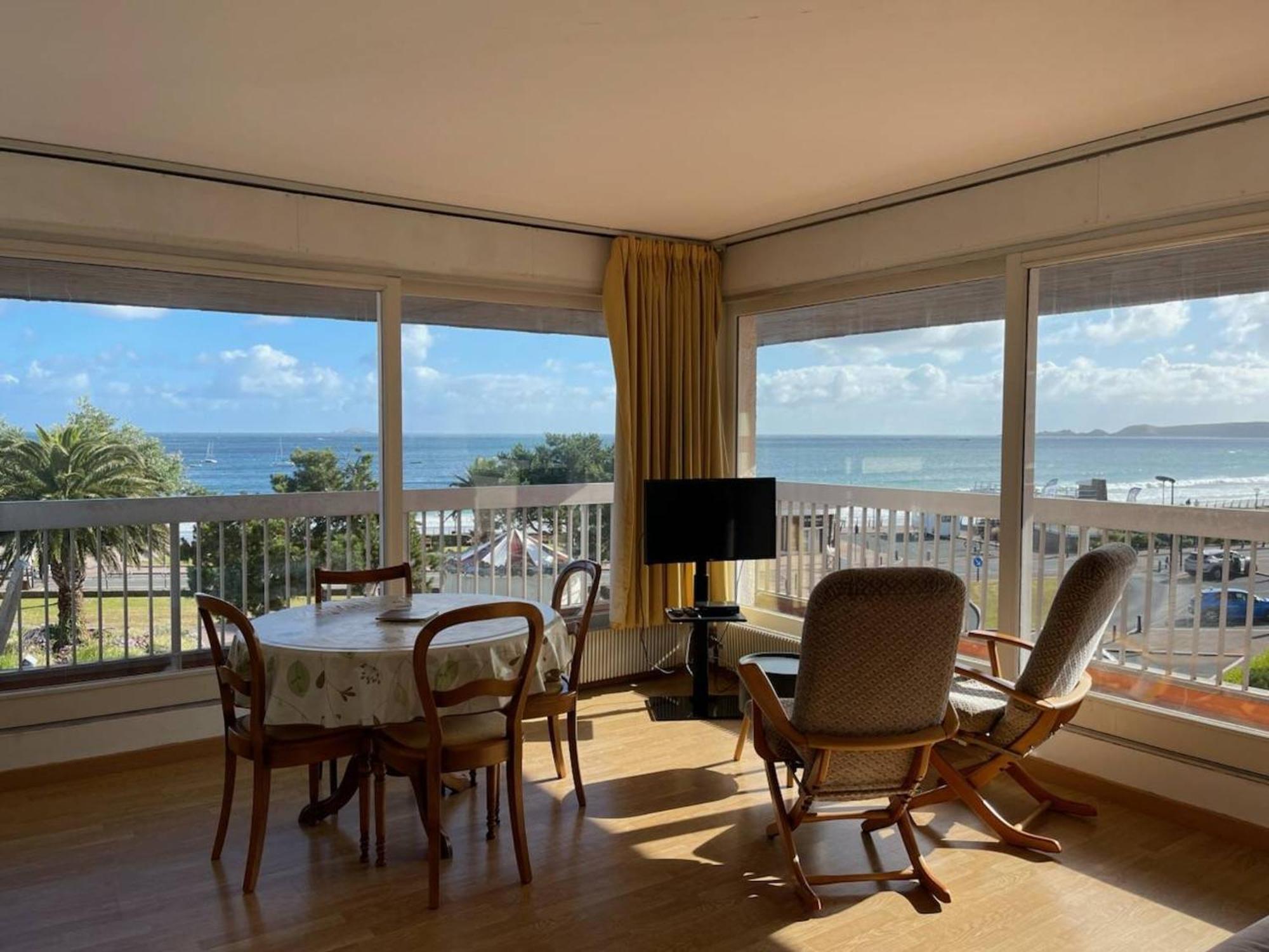 Appartement Avec Terrasse, Parking, Plage De Trestraou A Perros-Guirec - Fr-1-368-350 Exteriér fotografie